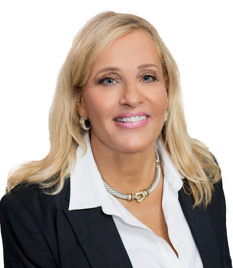 Susan Tray